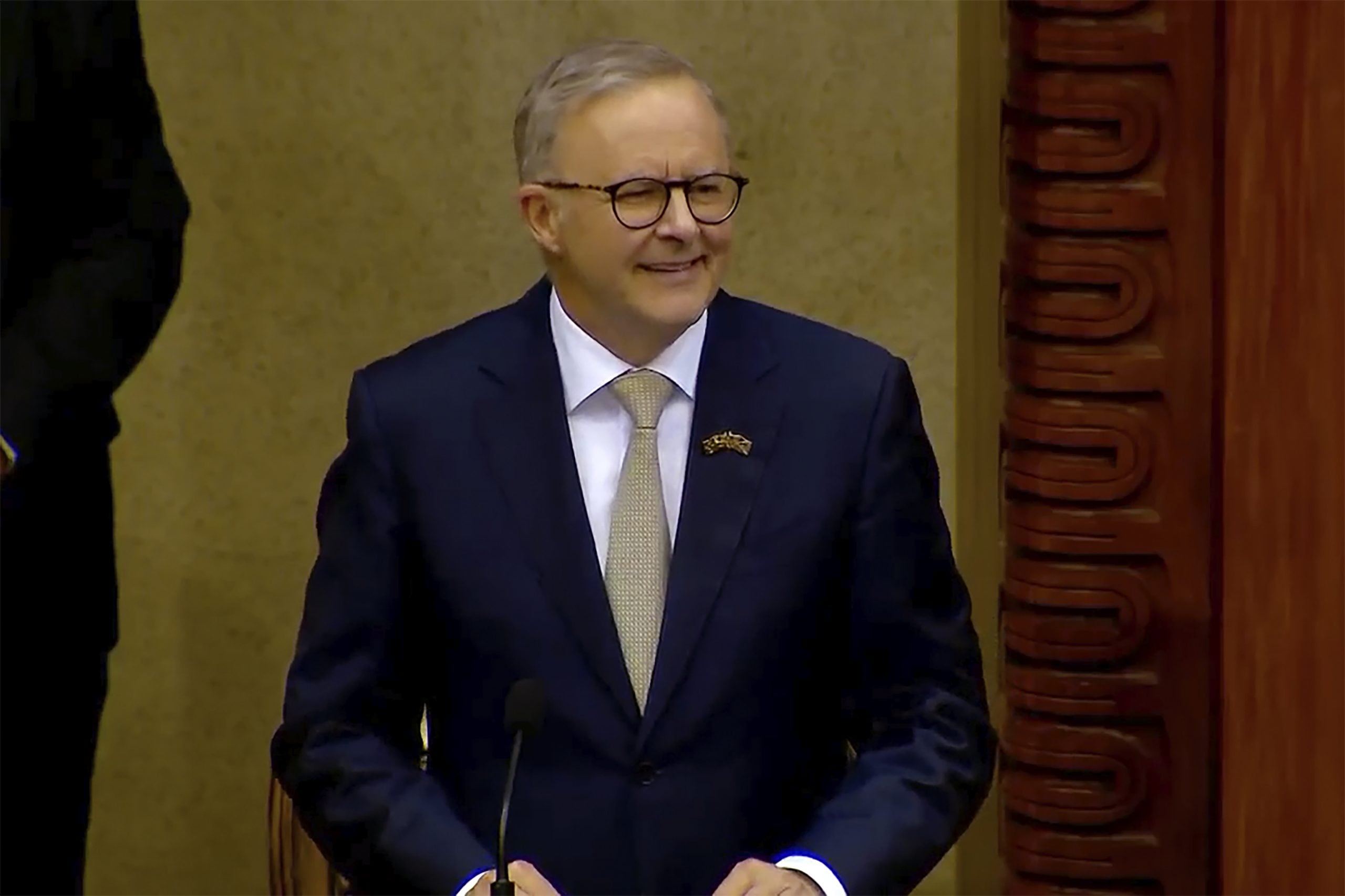 澳洲总理: 冀与中国全面恢复贸易