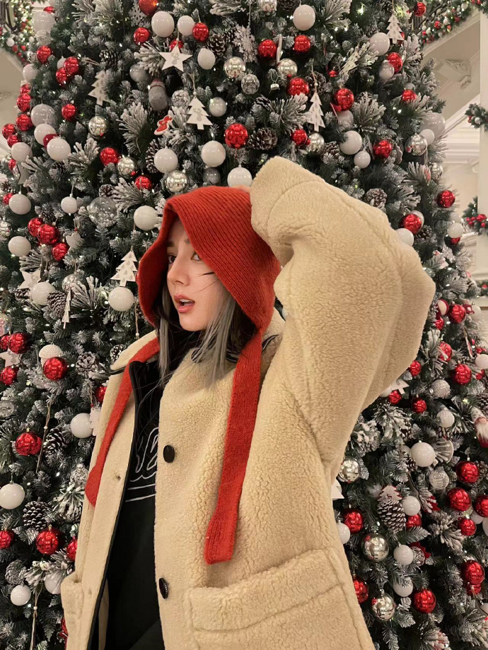  热巴疑怀孕养胎风波升级 腹肌照反击被泄是旧照