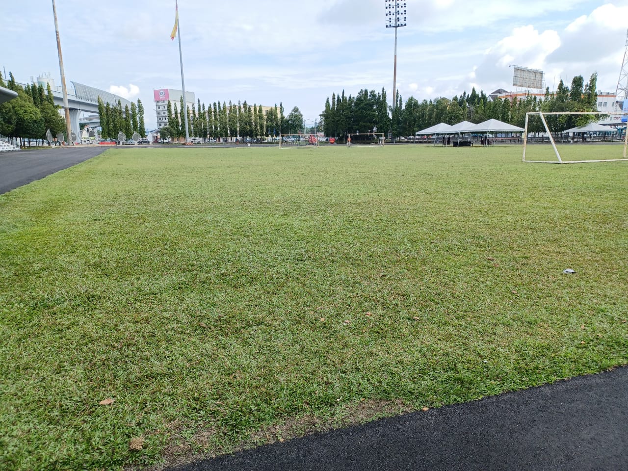 版头-大都会/50万令吉翻新加影市议会广场@加影体育馆,2月中后华丽登场/8图