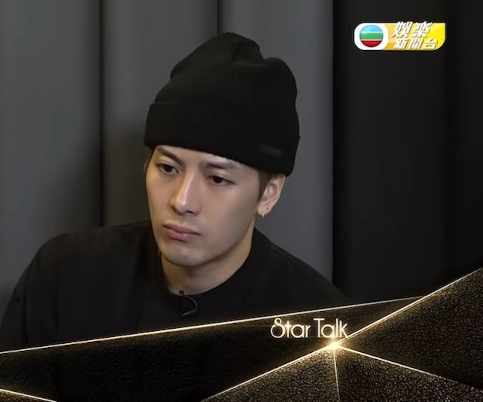 王嘉尔伦敦开唱怒怼外媒 轰“造谣抹黑中国”