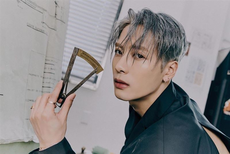 王嘉尔伦敦开唱怒怼外媒 轰“造谣抹黑中国”