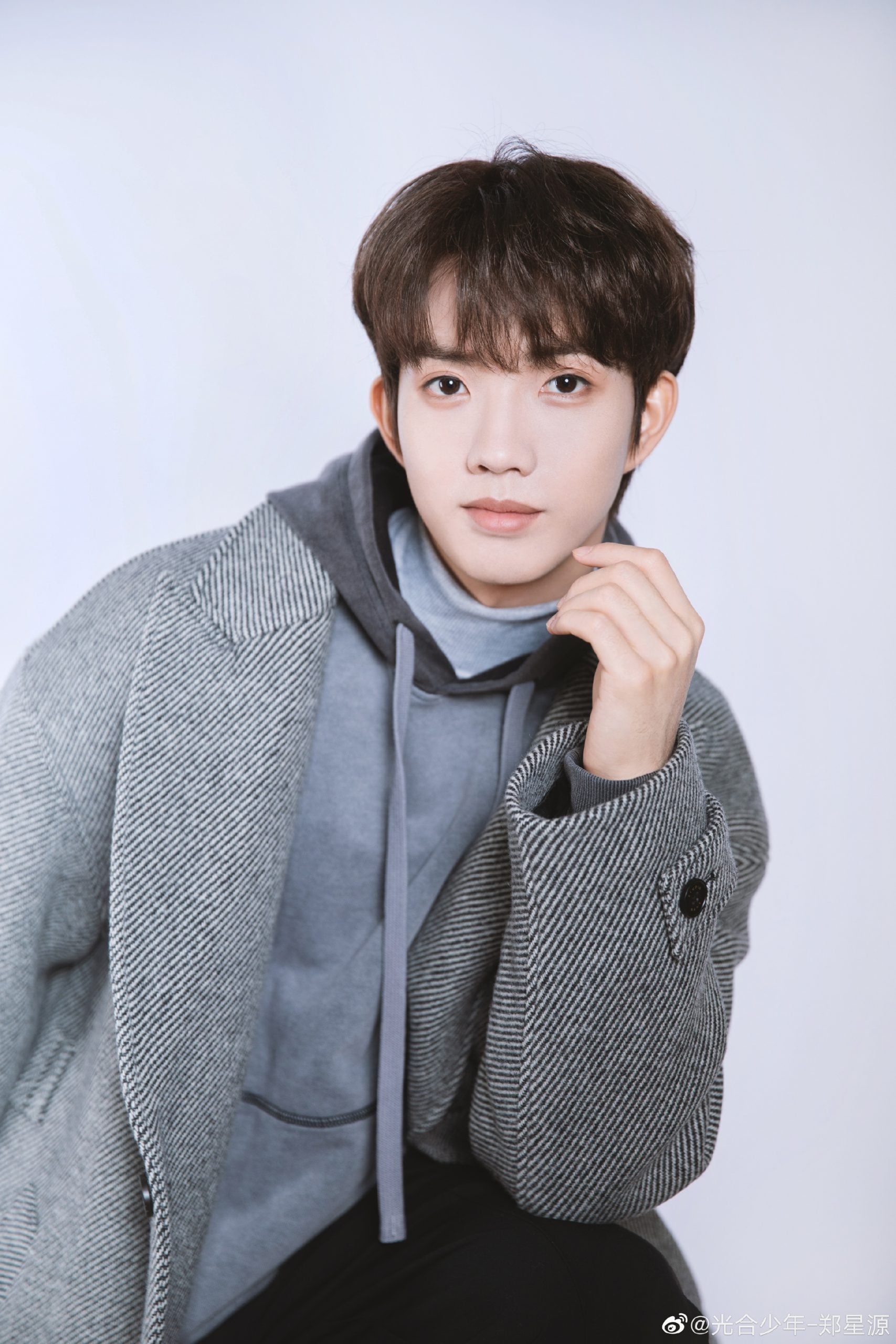 男偶像控诉遭队友殴打 不满公司包庇怒提告解约