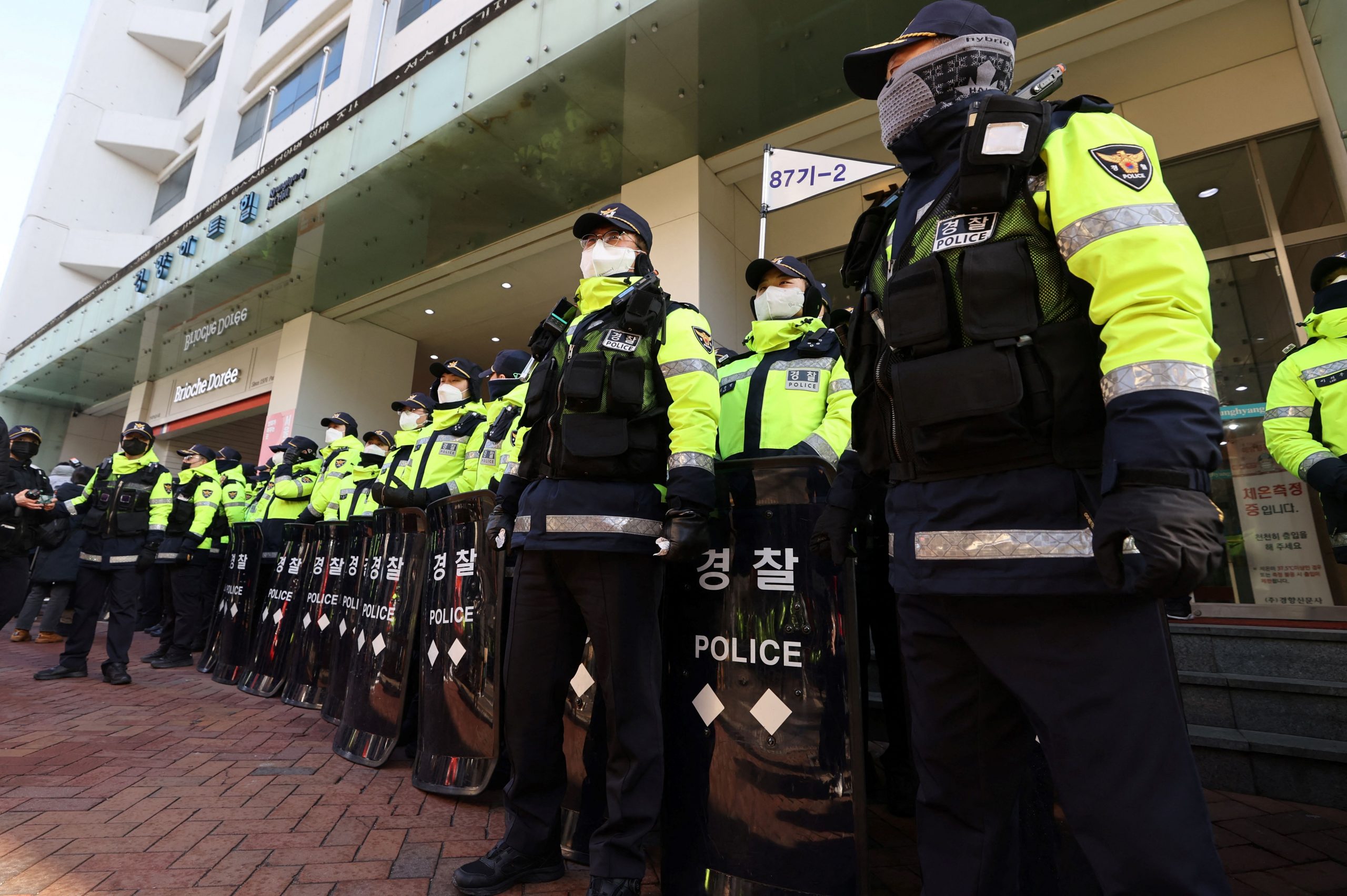 疑遭朝鲜间谍渗透 情报机构搜查韩工会总联盟