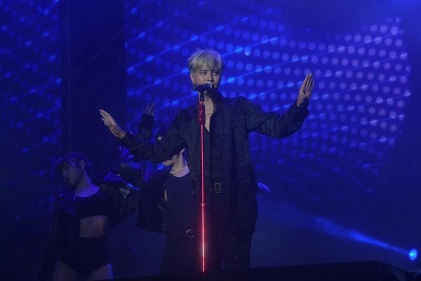 白冰冰演歌版《First Love》太惊吓？ 网民：初恋一定刻骨铭心