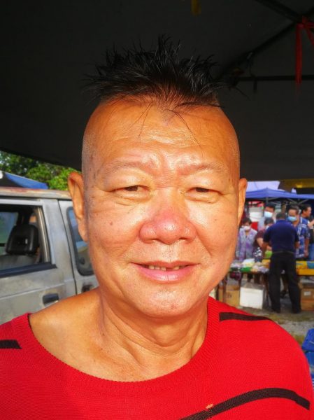 社区动态／甘文阁“拜四街” 人潮渐多年味浓