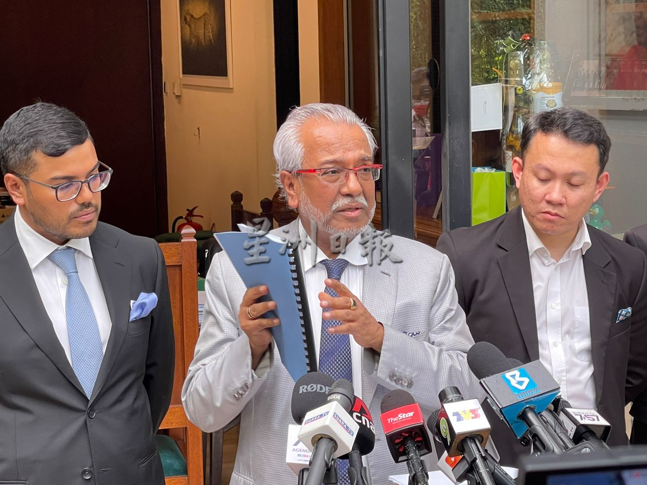 纳吉求助UNWGAD 要求释放或重审SRC洗钱案