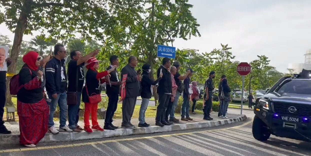 纳吉申请检讨SRC案裁决 东马大法官为首五司聆审