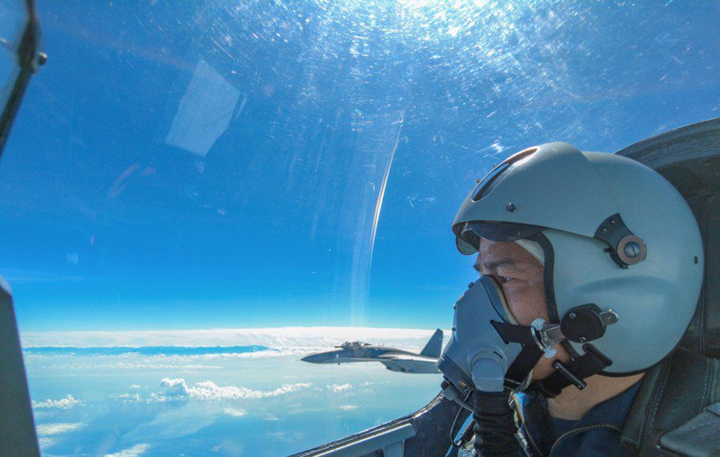 美上将称美中2025年开战 中专家：好战早是美军的基因