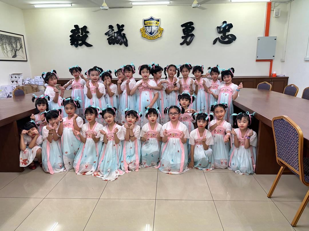 育华105周年校庆系列活动启动，首项元宵活动图