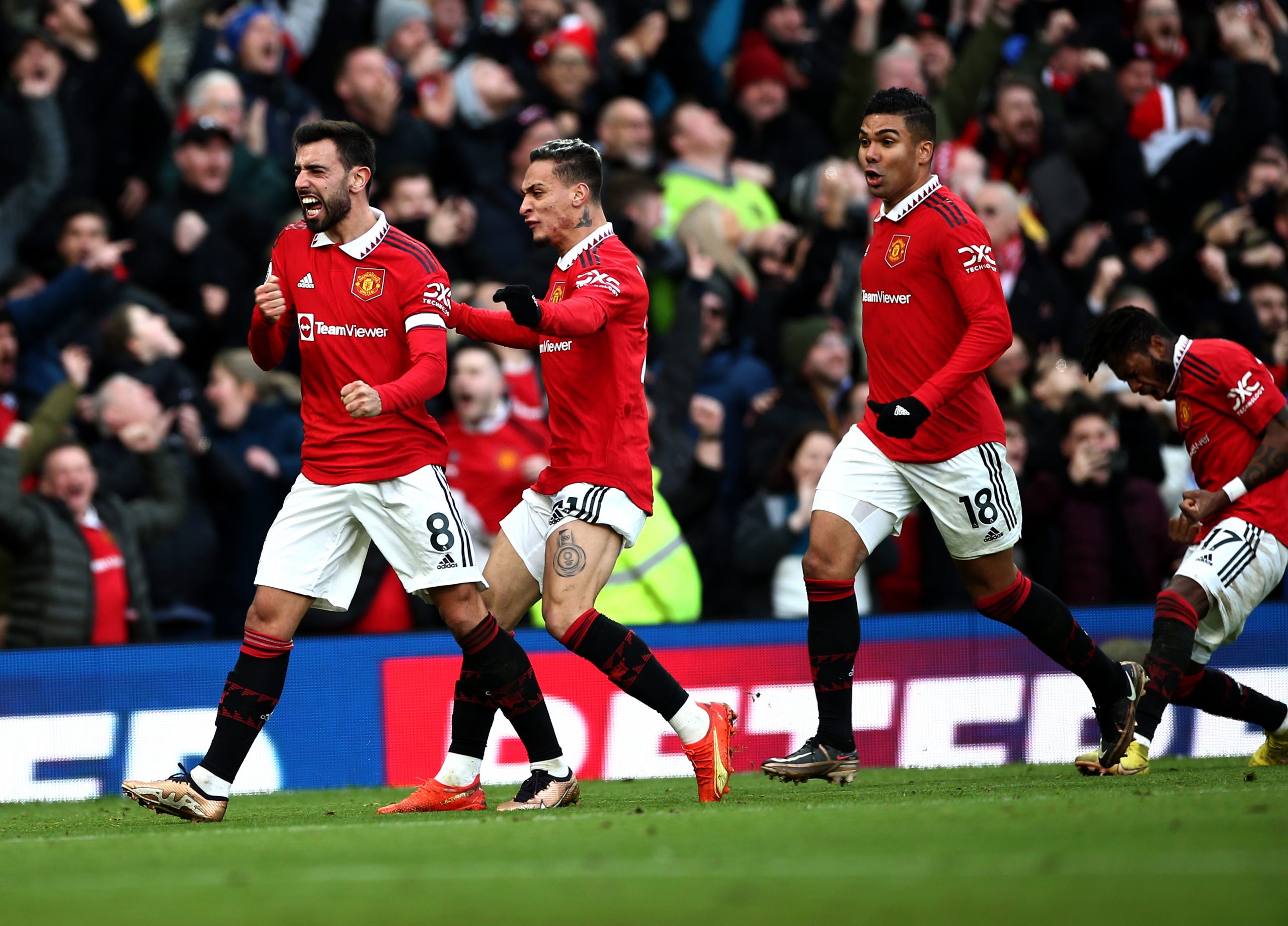 英超|曼联争议球逆转战胜曼市  瓜帅：因为这里是老特拉福