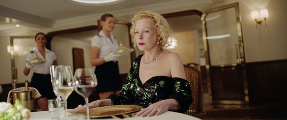 费比安／《Triangle of Sadness》作呕富作用	