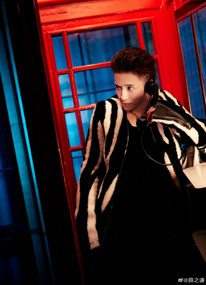 跨年晚会假唱冲上热搜 杨幂出场破收视纪录