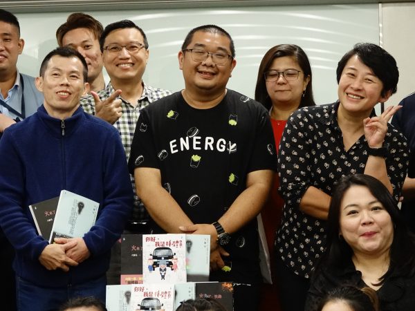 透过书写与殡葬服务反思生命意义  大师兄：我的人生正在改变