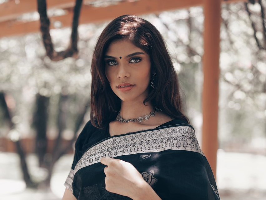 遭网霸凌嘲胖、前男友散播不雅照 女模特勇敢反击