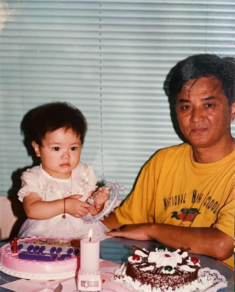 邓紫棋外公离世 泪诉“我爱你,我们在天国相聚”