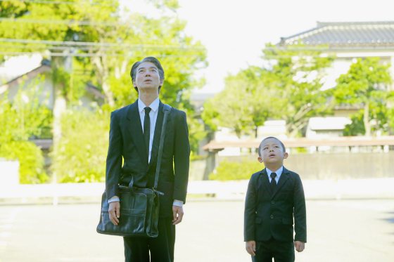 陈头头/《河畔小日子》须臾之间他们活着