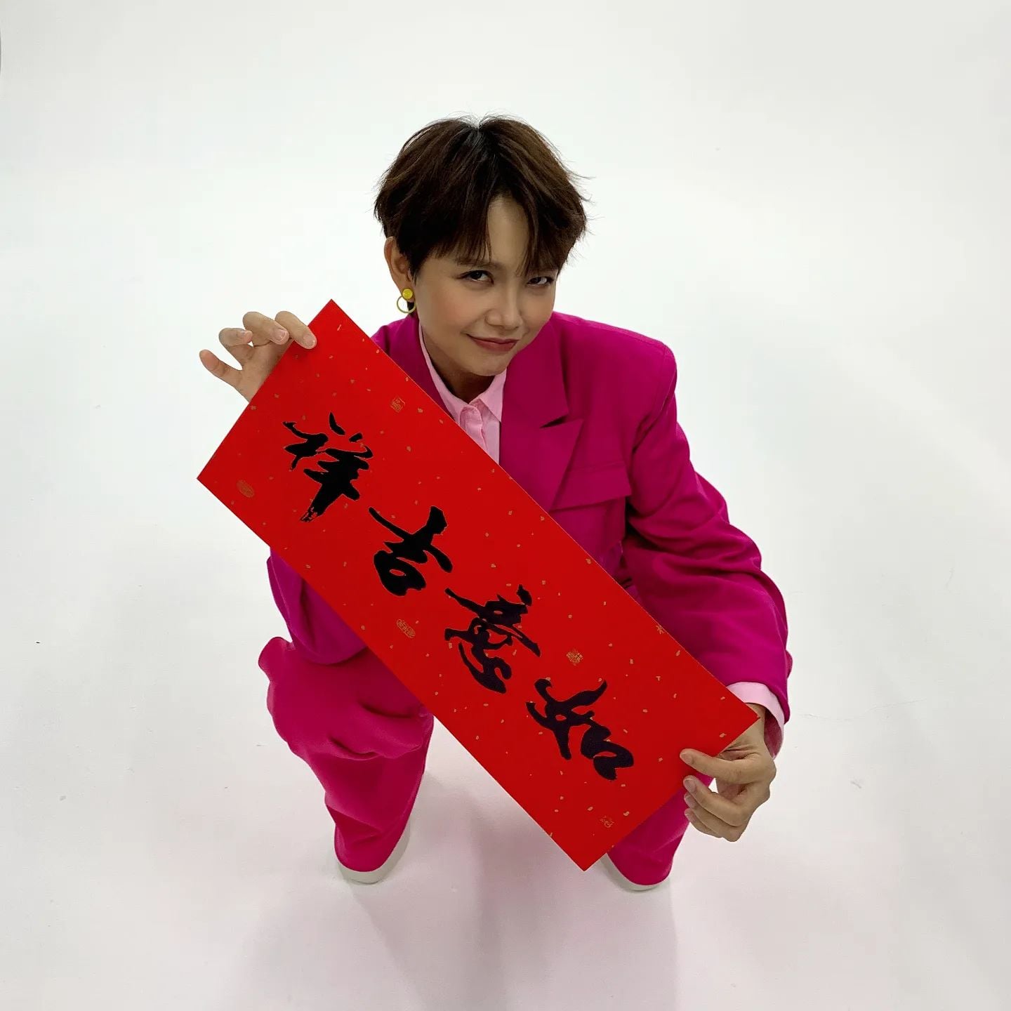 陈慧恬回港夫家过年 曝融入“搭台文化”靠八卦雷达