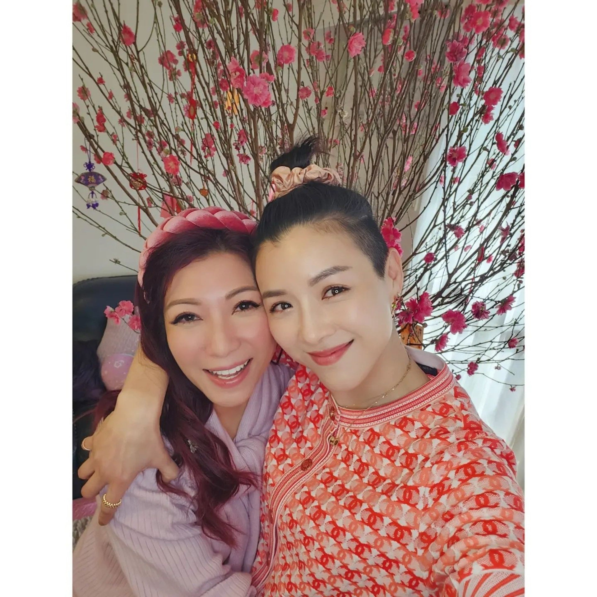 陈茵媺朱凯婷拍闺密美照　花絮揭陈豪完美人夫背后辛酸	