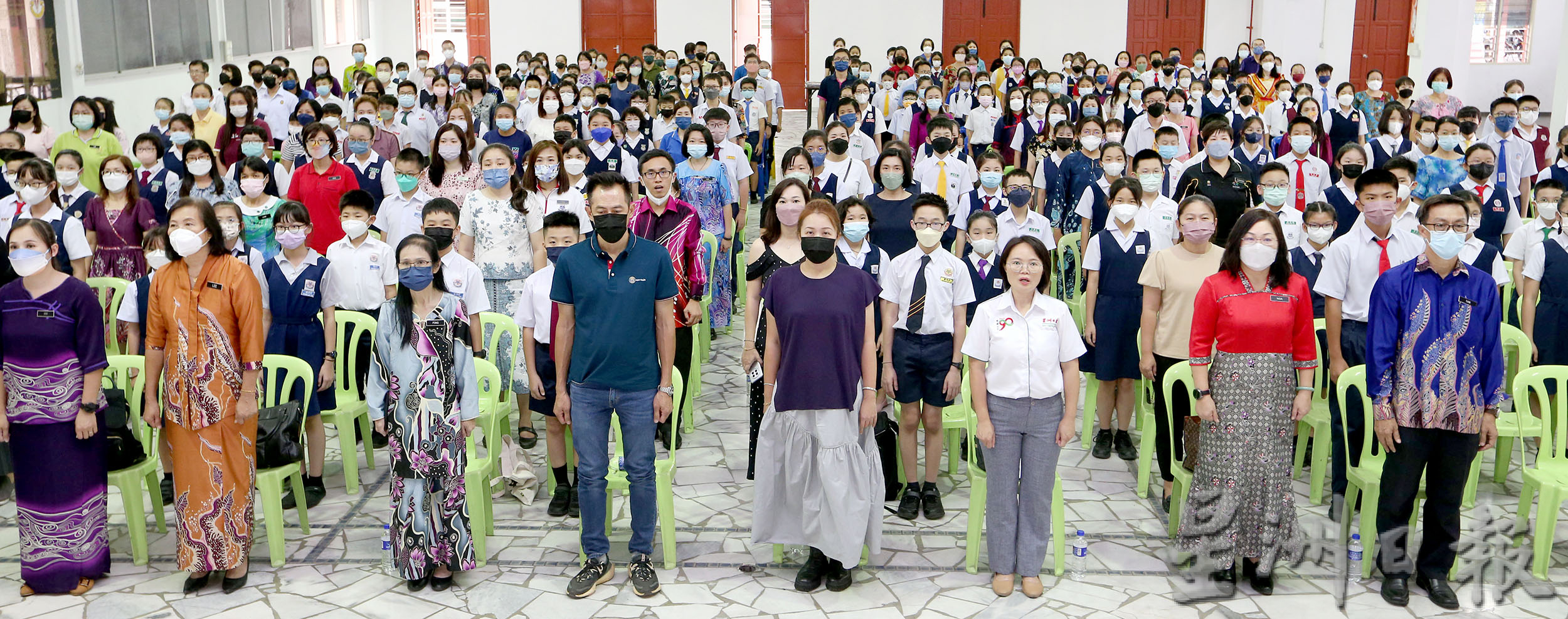 霹/第四版头/霹学生阅报计划颁奖礼