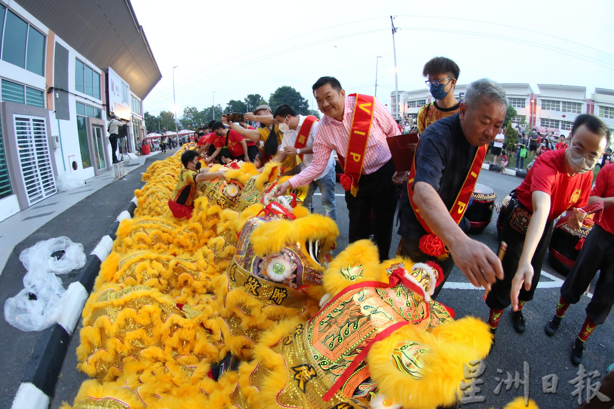 霹:第三版头/2023新春文化大汇演