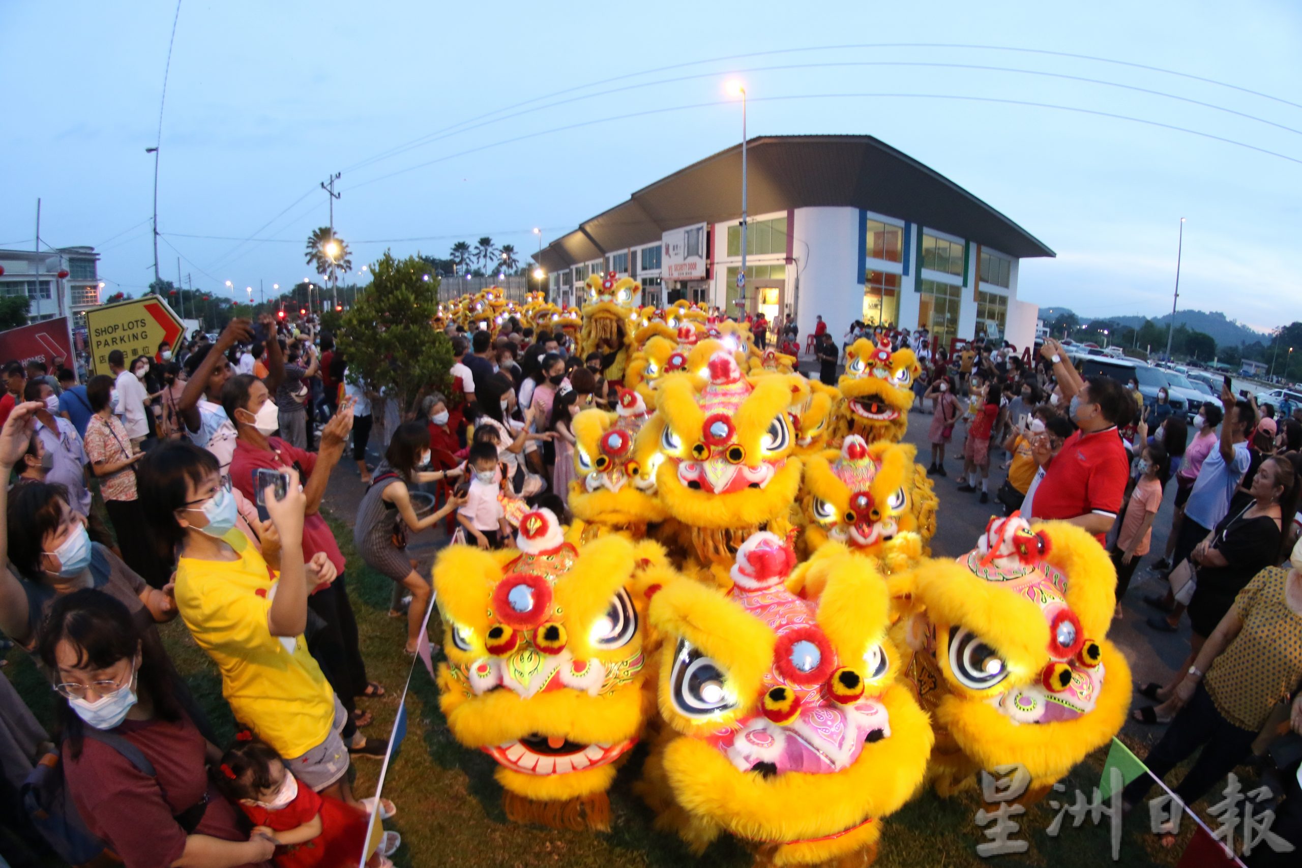 霹:第三版头/2023新春文化大汇演