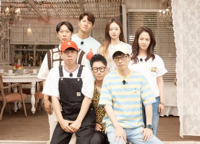 预告赴韩宣传上《RM》 甄子丹遭酸“挂黄牌集中隔离” 