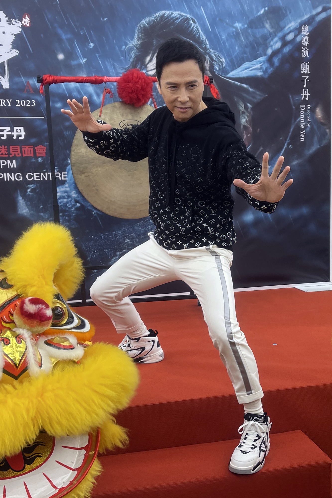 首场影迷会重现3年前轰动场面 甄子丹硬销《乔峰传》:肯定有惊喜