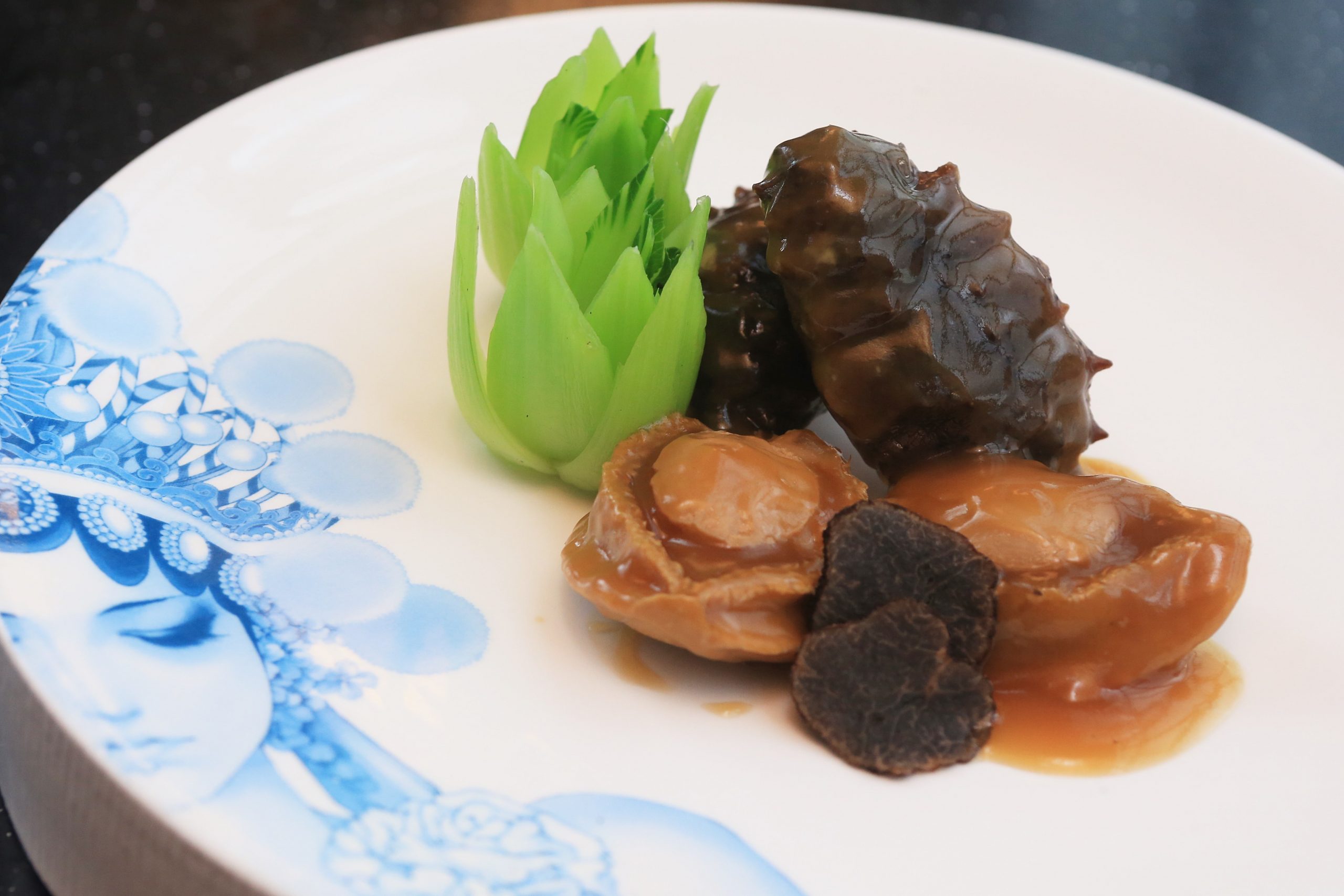 (17日见报)大都会/新年稿:兔年生肖捞生及年菜/7图