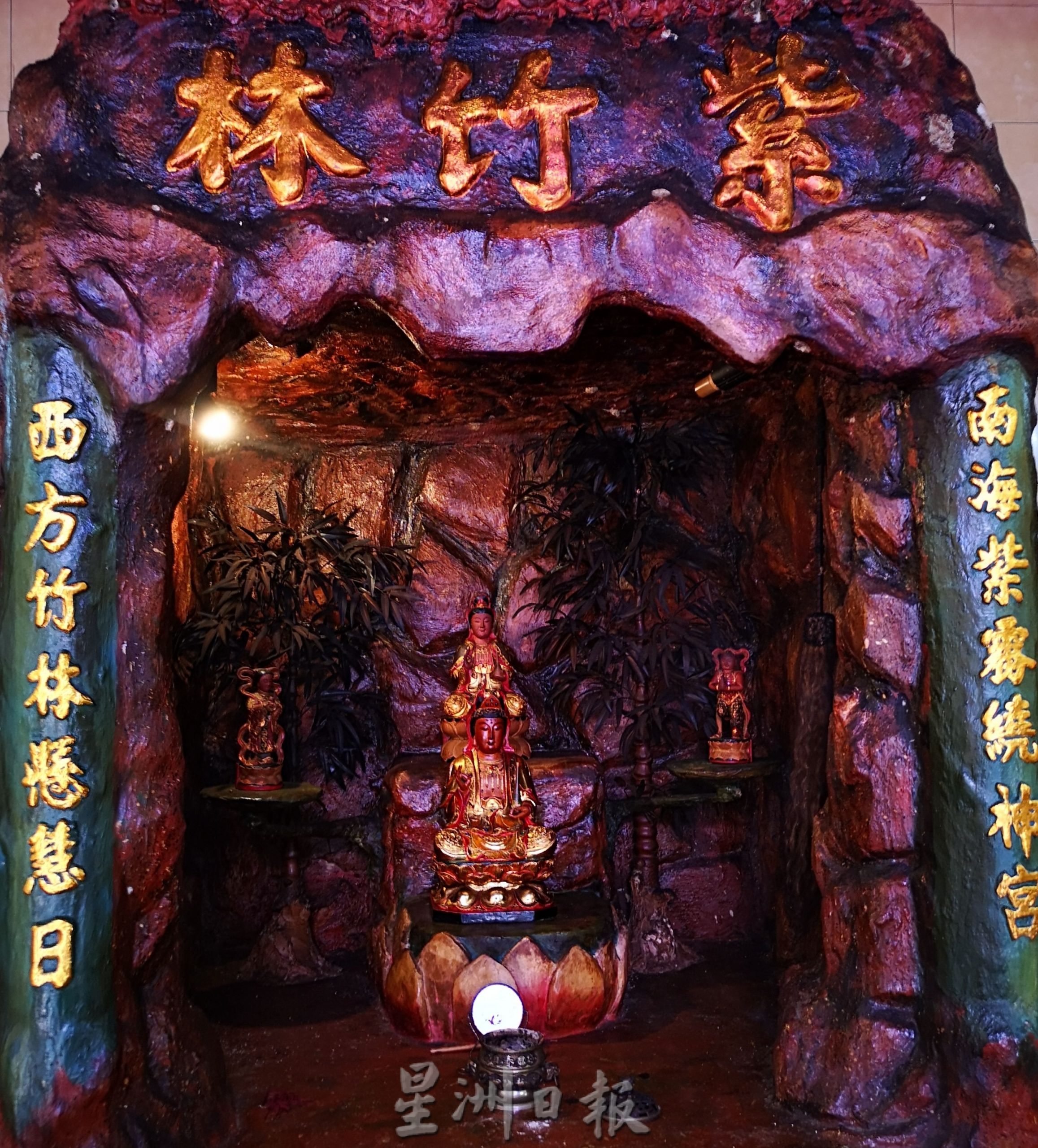 （古城封底主文）《庙堂之旅》六圣府王爷坐镇亚罗牙也玉汪宫逾半世纪  治病救民受人敬拜