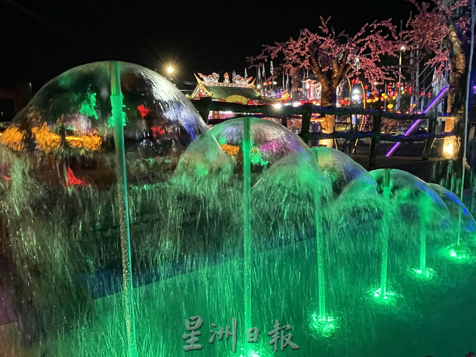 （古城封底主文）《用眼睛去旅游》：青山侯王庙