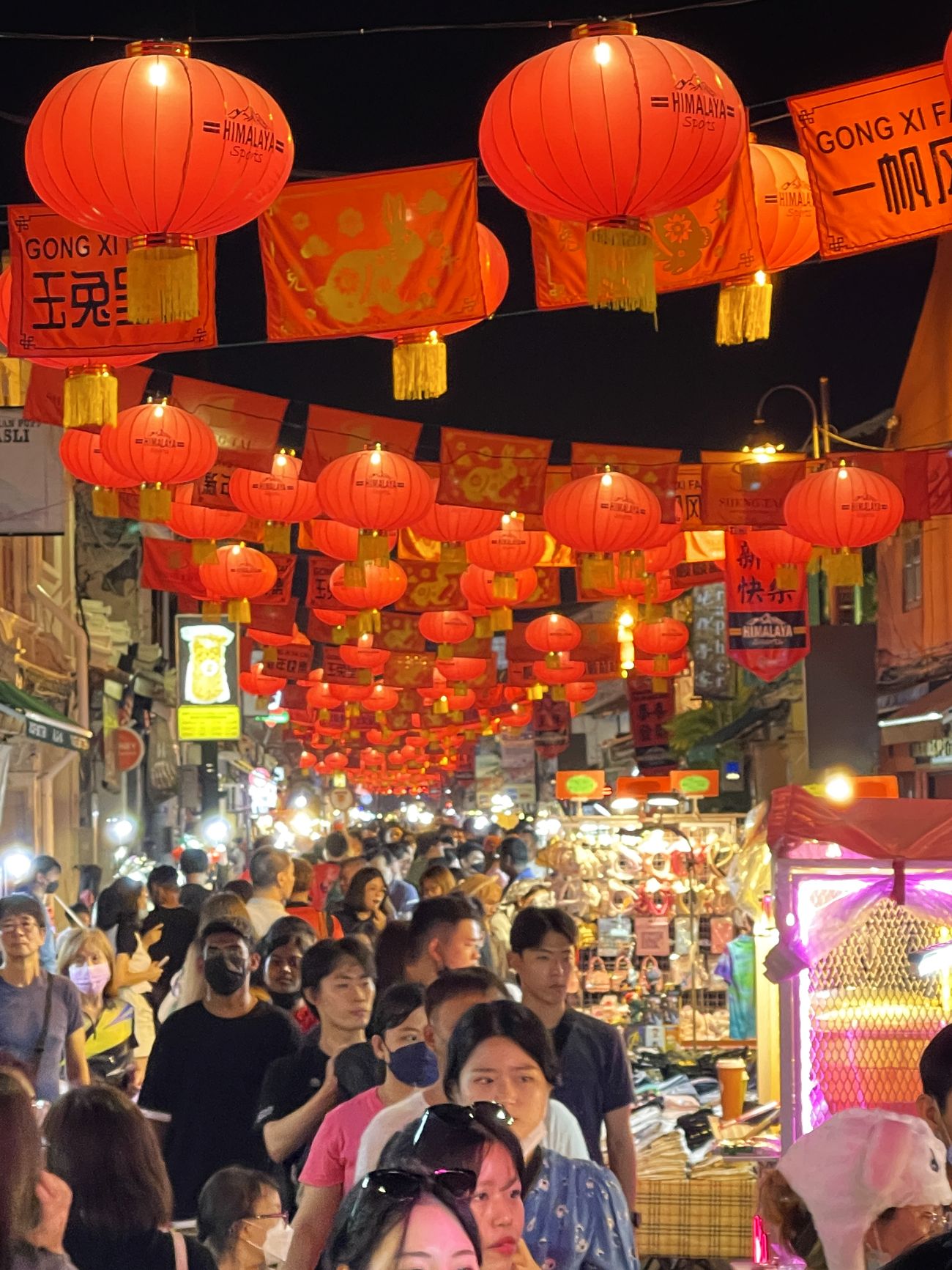 (古城第5版主文)鸡场街灯笼亮起来了!