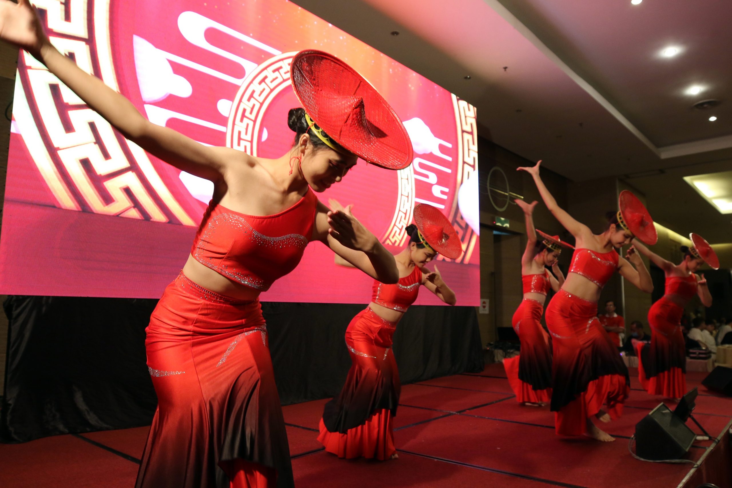 (大北马)北马区松鹤之夜30周年,喜迎79位老宝宝。