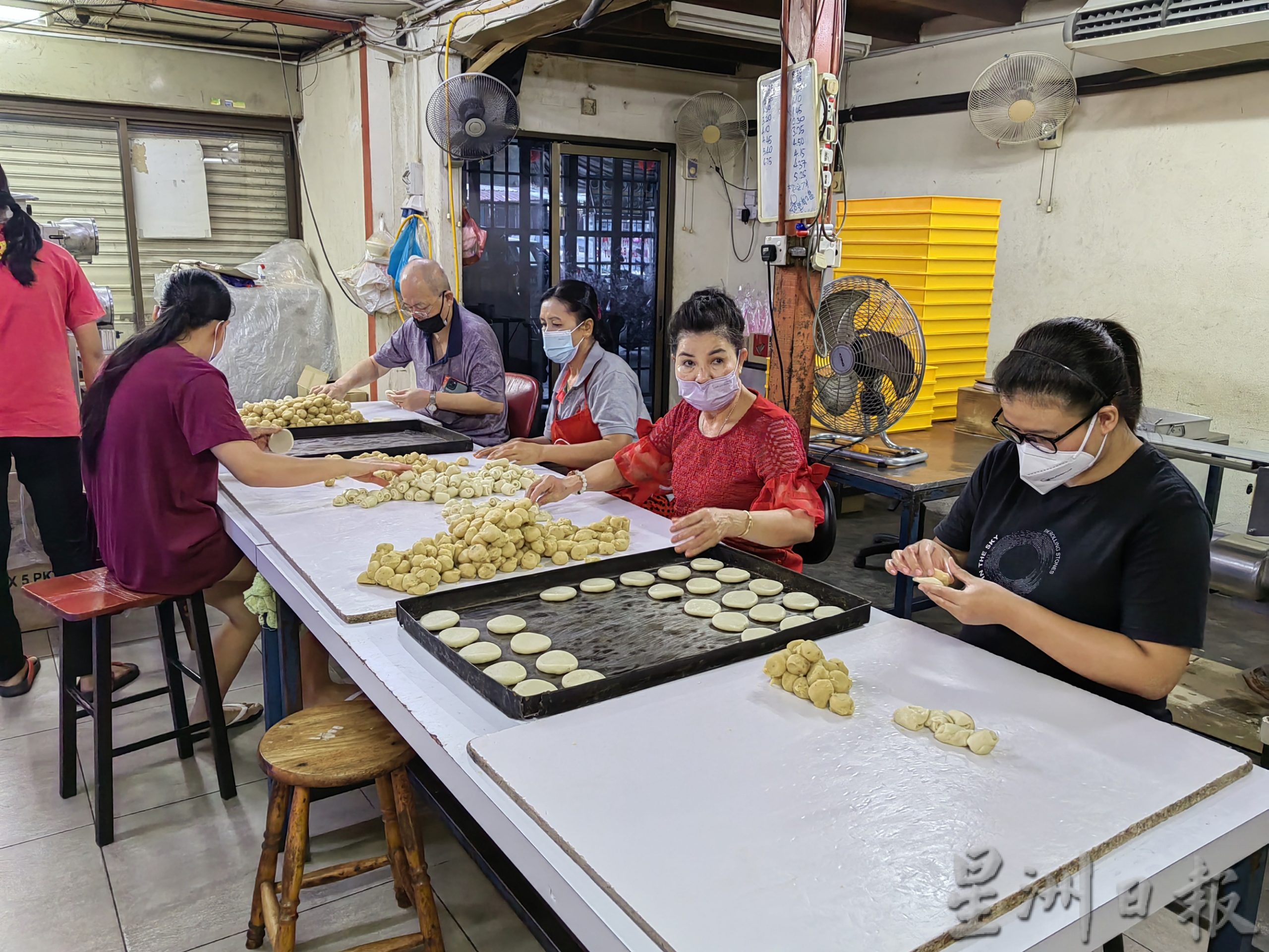 拜天公糖塔价格微调,商家减产,要买趁早!