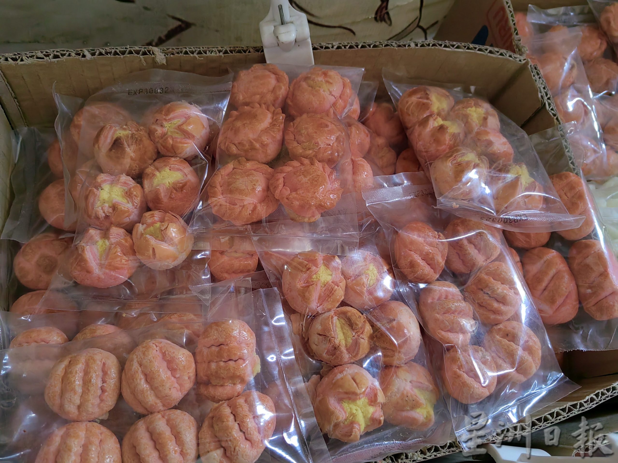 拜天公糖塔价格微调,商家减产,要买趁早!