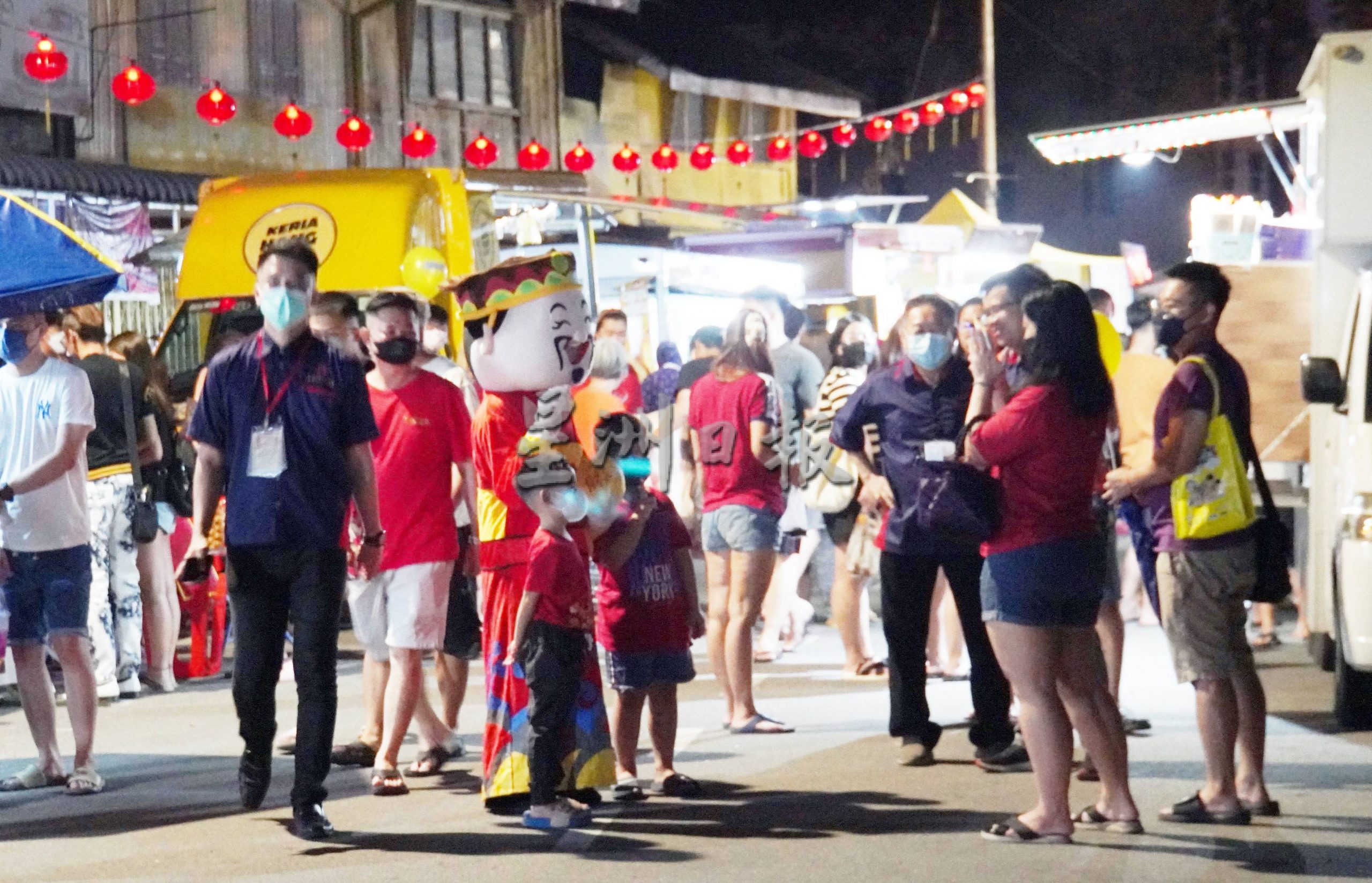 (大北马)玻中总新春嘉年华引爆,连续3晚亚娄老街添春意