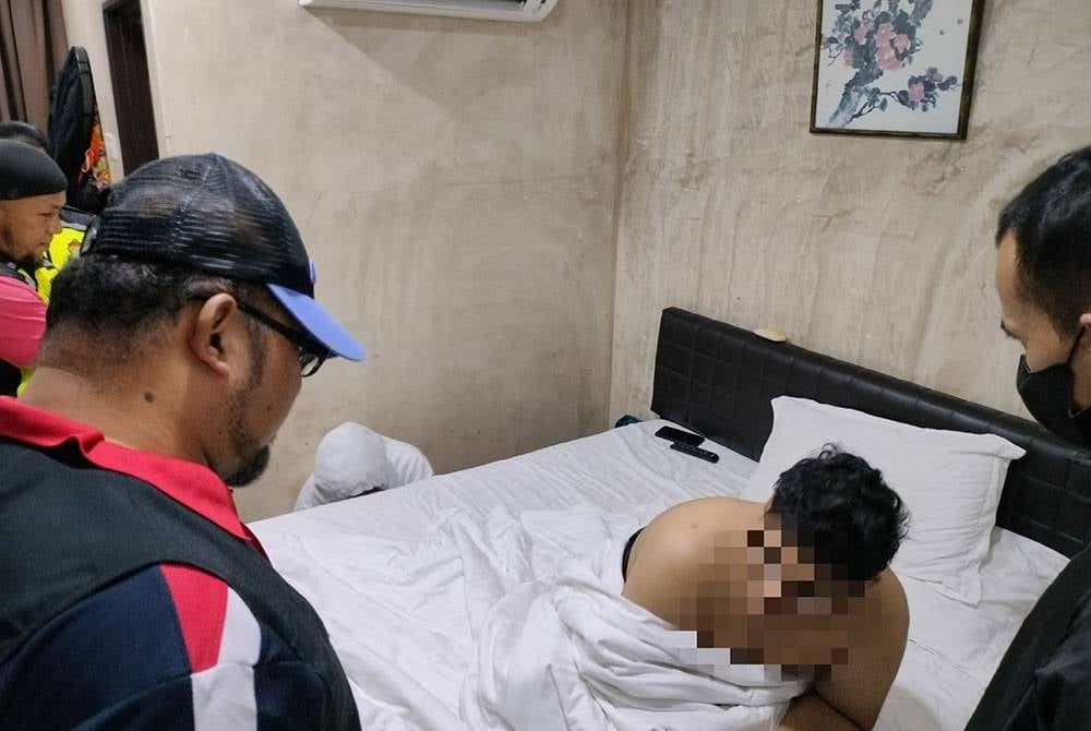 (大北马)瓜拉姆拉宗教局官员趁元旦前夕展开取缔逮捕7对男女在酒店偷幽会