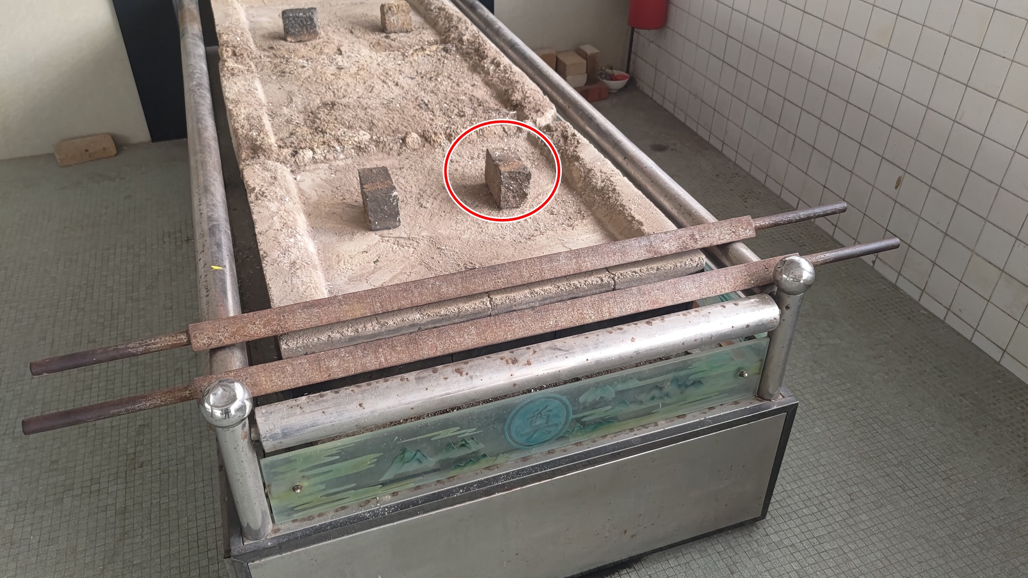 (大北马)私会党徒欲插队火化遗体怒打人,原来是寿板业者错报火化时间