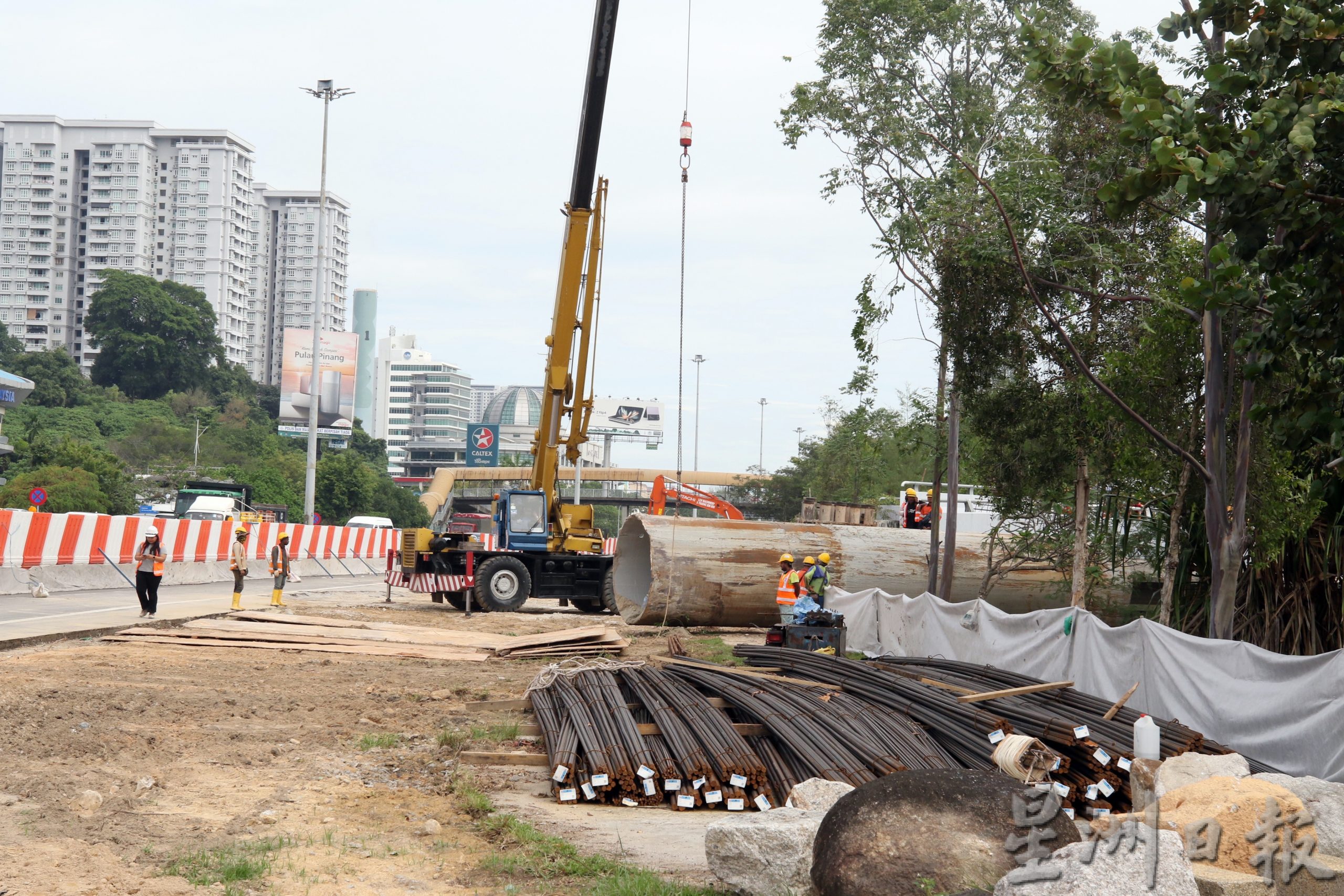 The Light高架公路陆续施工 将另设临时脚车道
