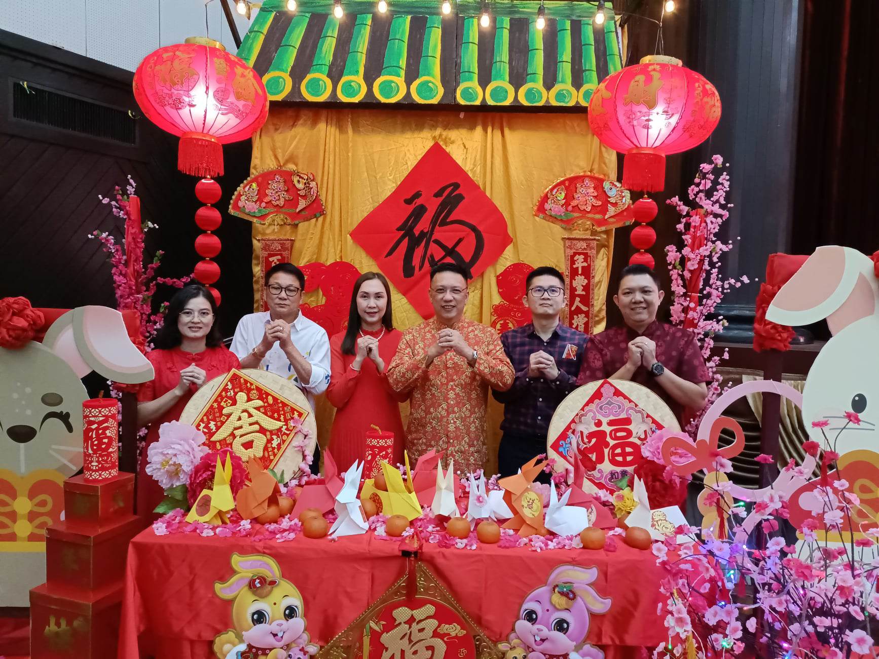 （早报头）大都会：班达马兰华小A校 新春活动