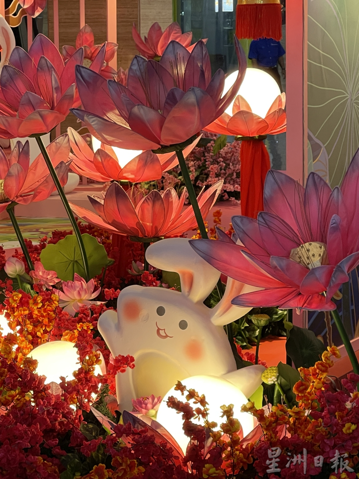 商店广场布置·红彤彤迎春