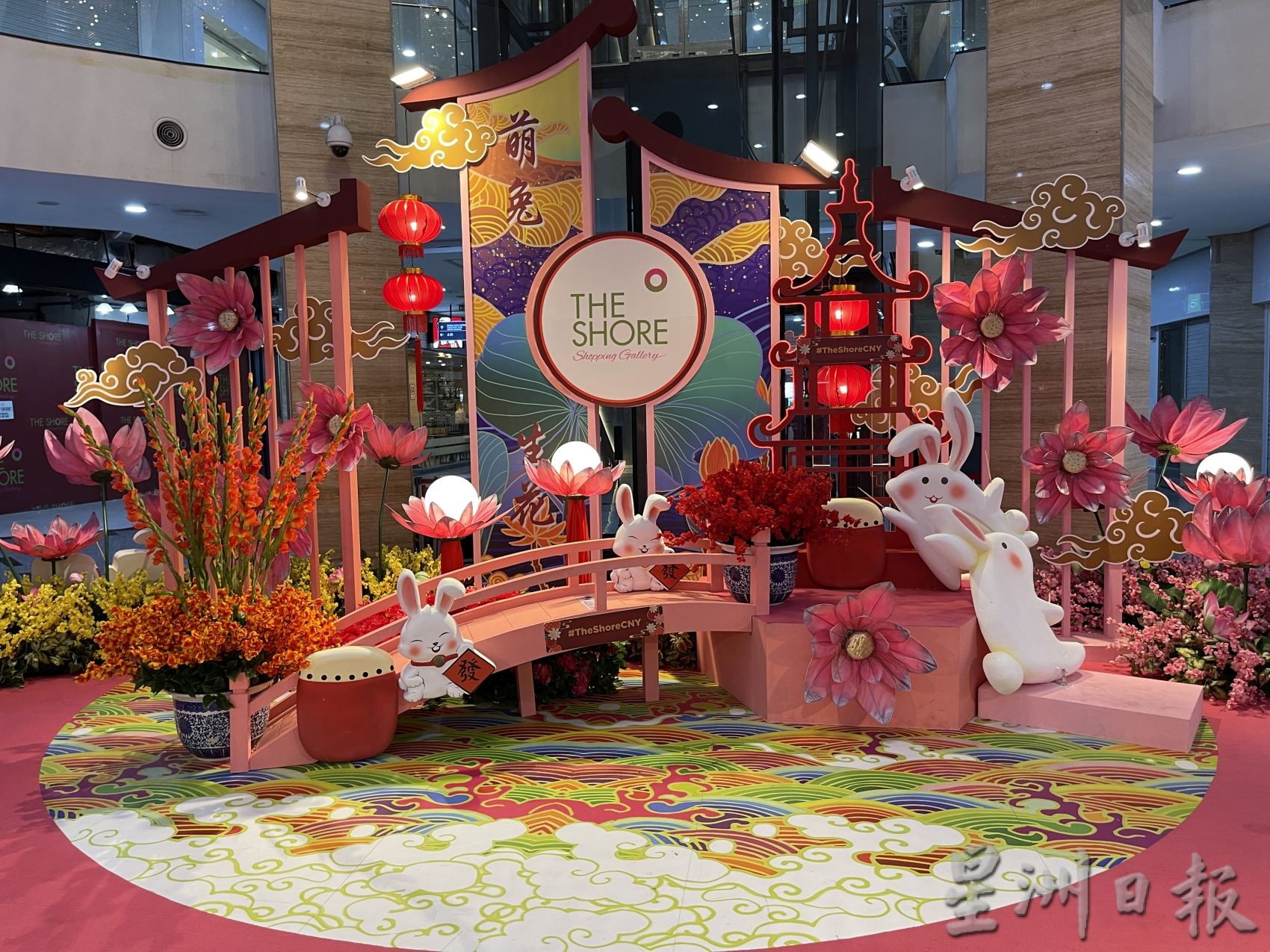 商店广场布置·红彤彤迎春