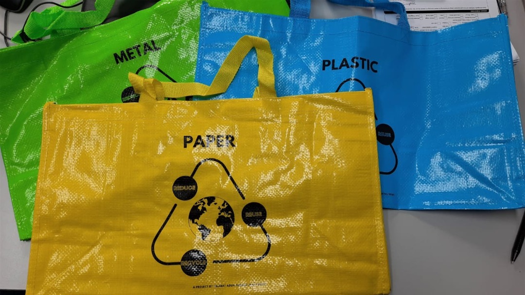 mz头//大都会/黄美诗--USJ12回收运动 5图