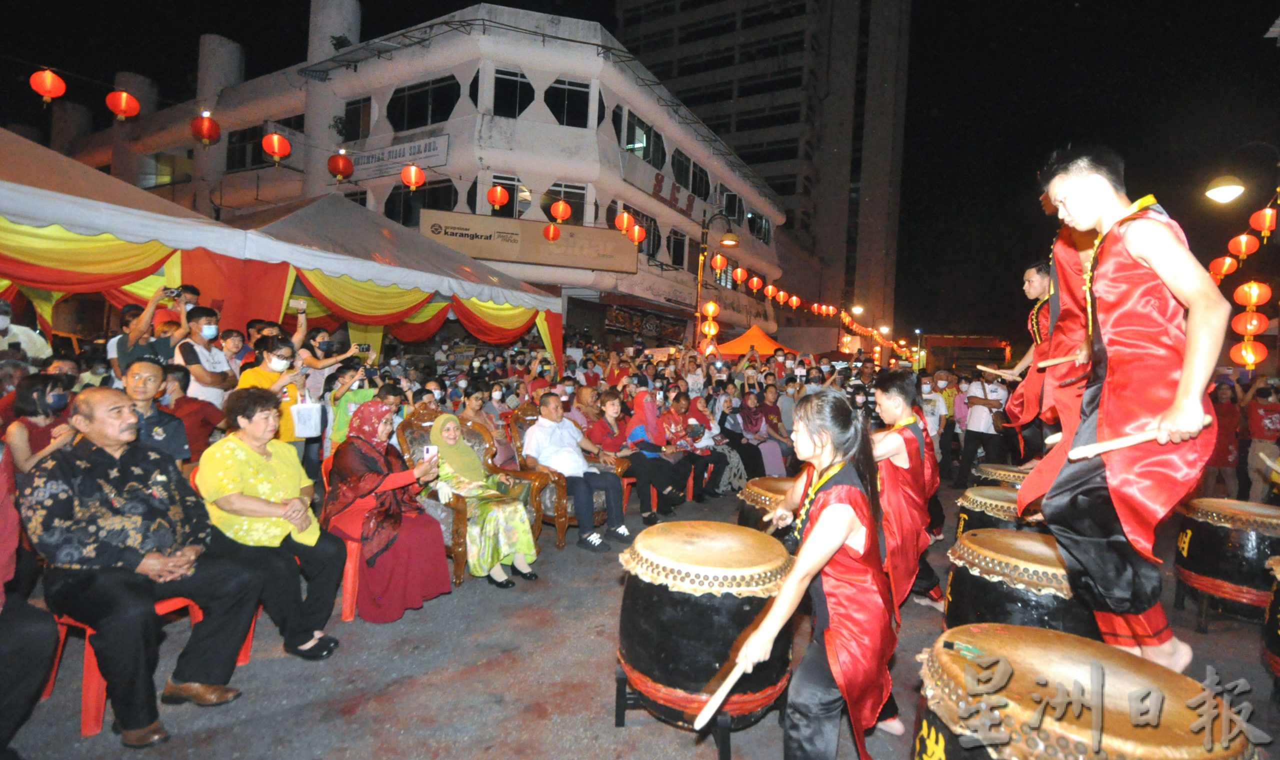 NS03芙蓉:群”兔跃新程新春嘉年华2000人次到访,大臣派红包引轰动