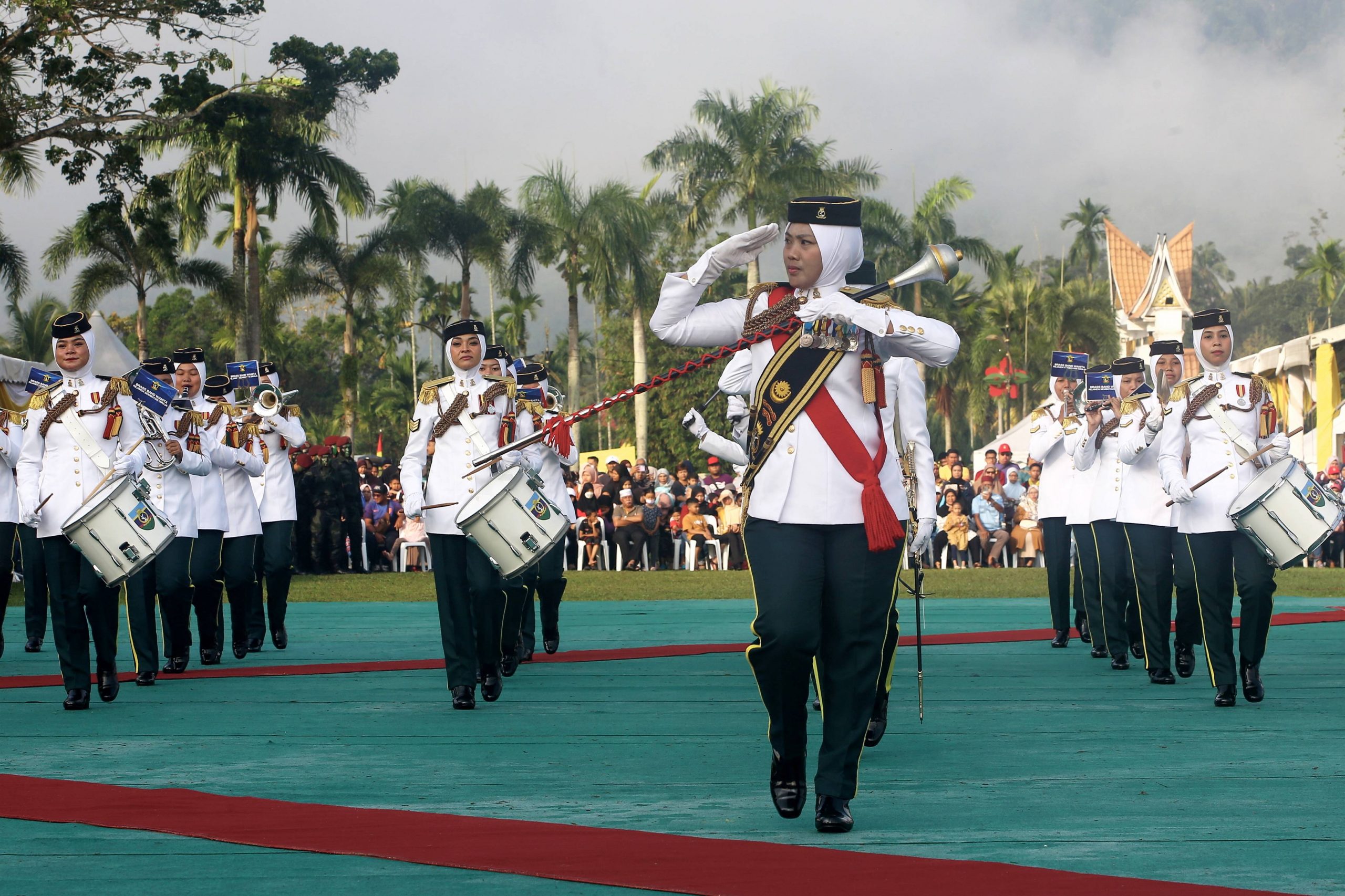 NS5主文/森最高统治者:领袖须以最真诚的态度为民服务