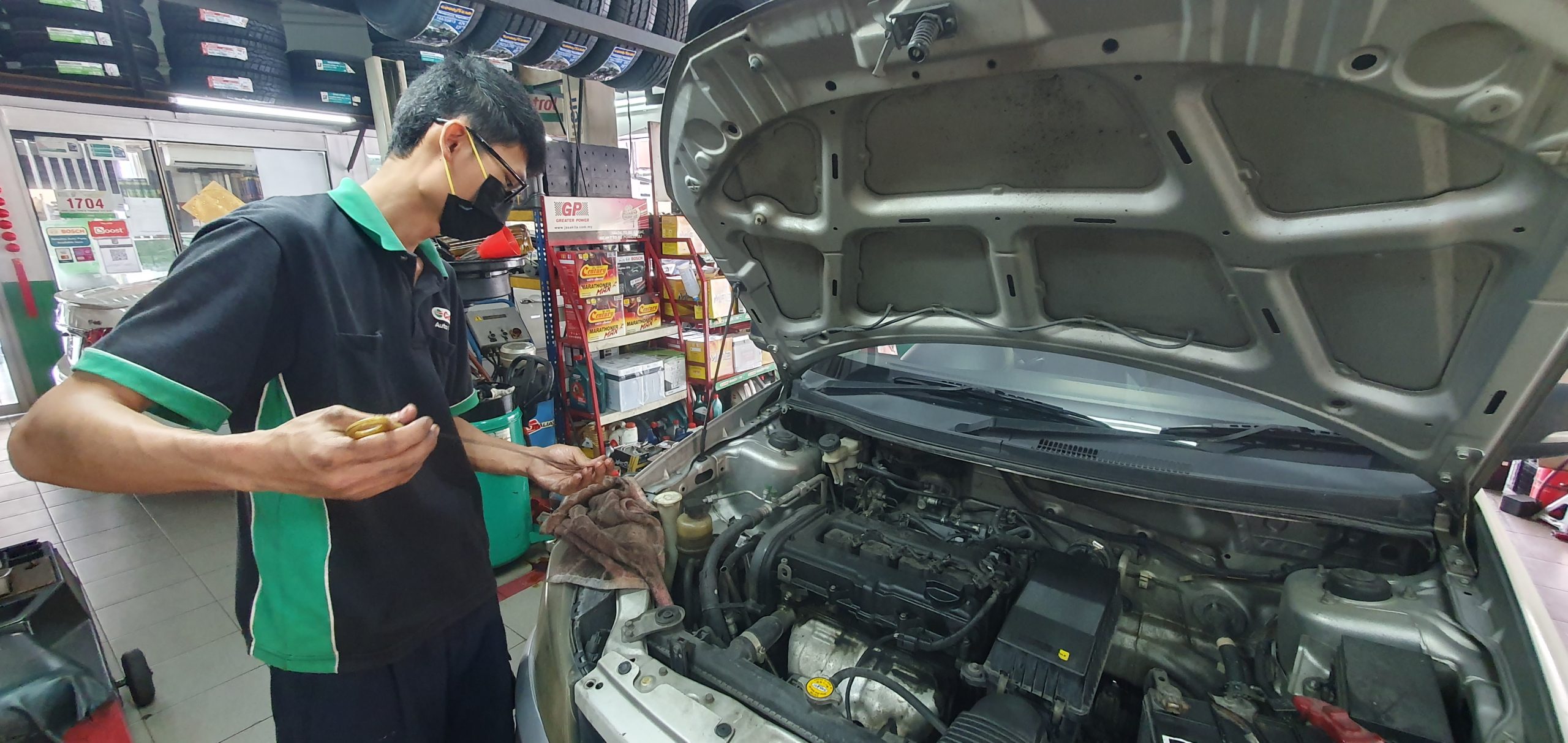 NS主文/行情看淡,修车店热不起