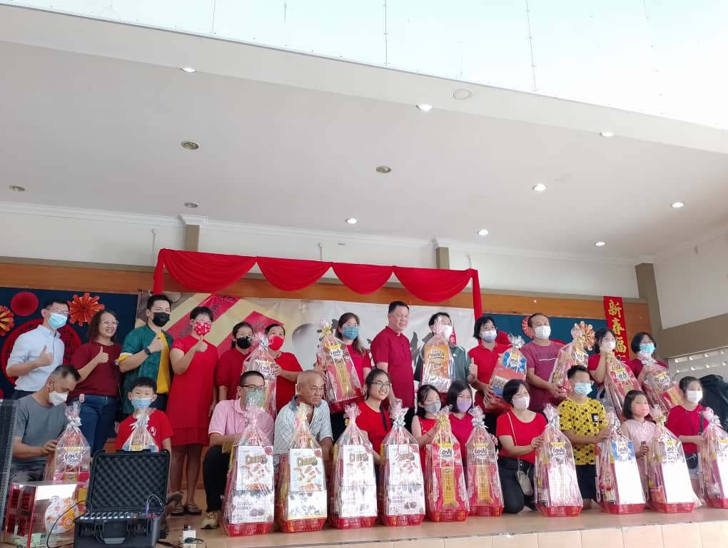 NS芙蓉/“奕潮杯”挥春比赛在万茂新村展开,吸引212参赛者