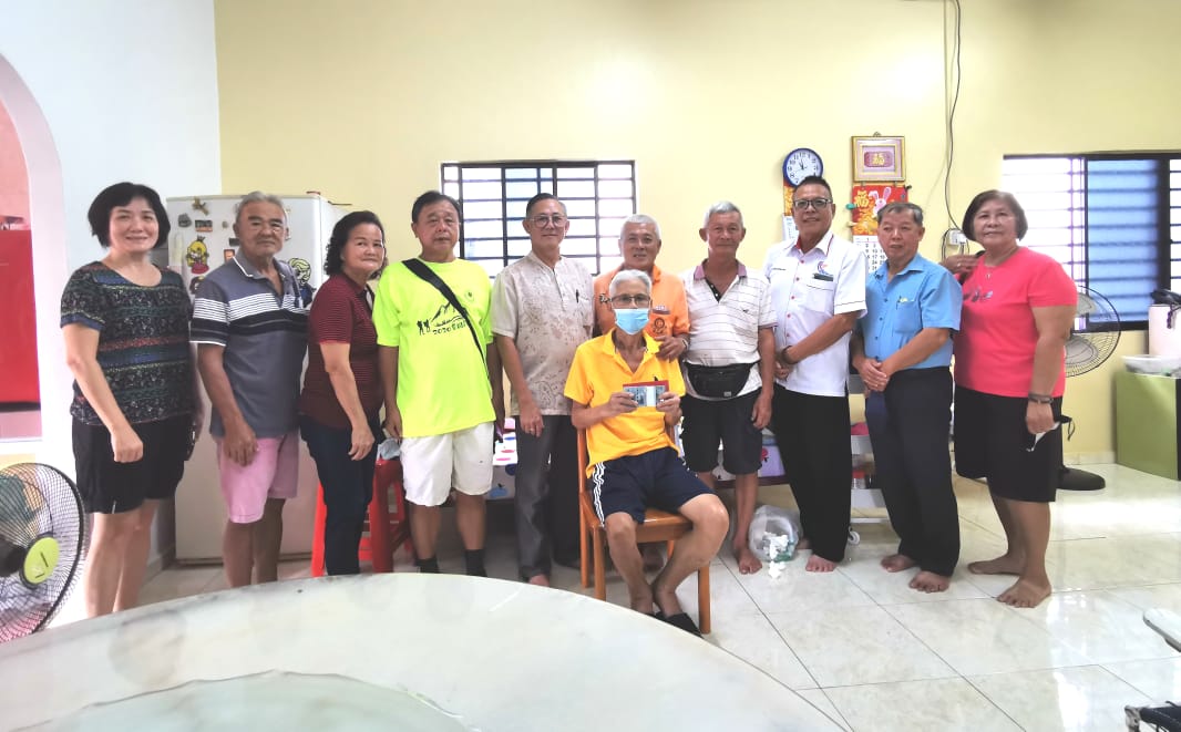 ns马口：老同学雪中送炭