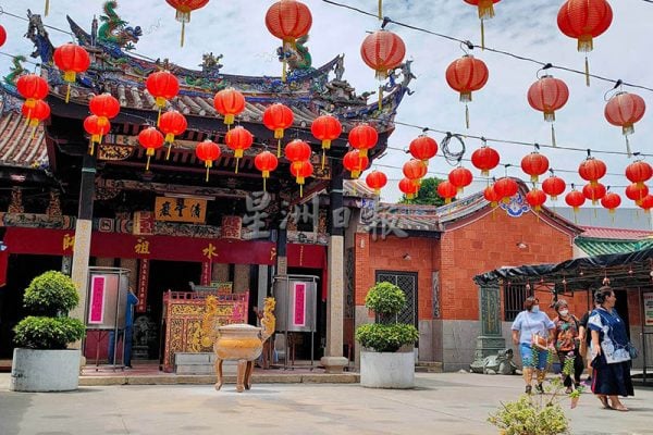 蛇庙是槟城著名旅游景点。