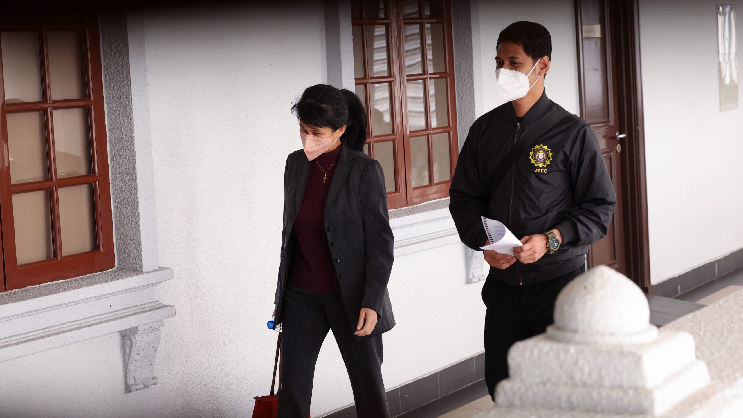 1MDB案审讯/余静萍：阿索拉玛慕迪对纳吉户头感不安 指示关闭