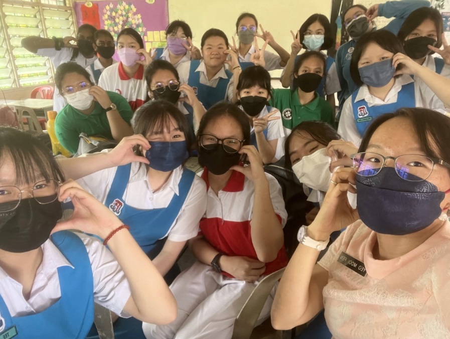 23/2（大都会）校园记事：校园记事完结篇／杨梅芬